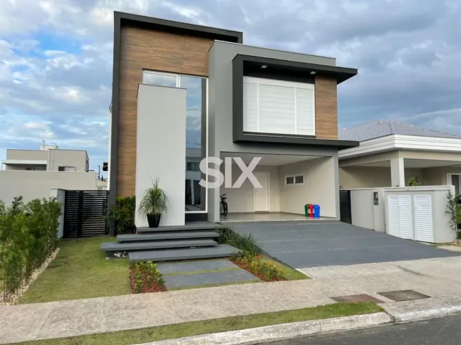 Casa no Condomínio Caledônia Private Village com 4 suítes e 4 vagas à venda em Camboriú/SC