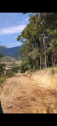 terreno com fácil acesso