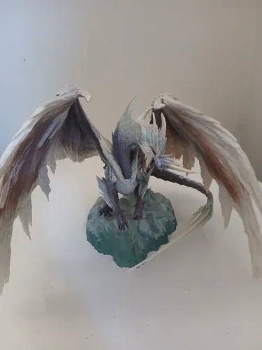 Figure action dragon de gelo