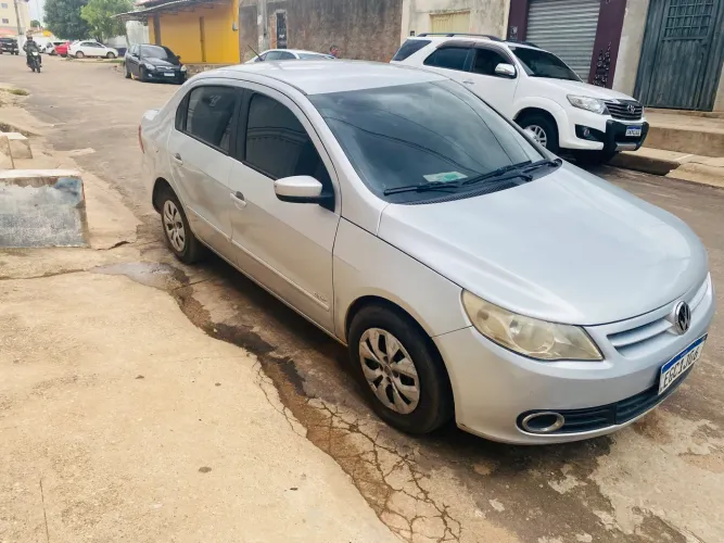 Volkswagen Voyage 1.0/1.0 City MI Total Flex 8V 4P 2011