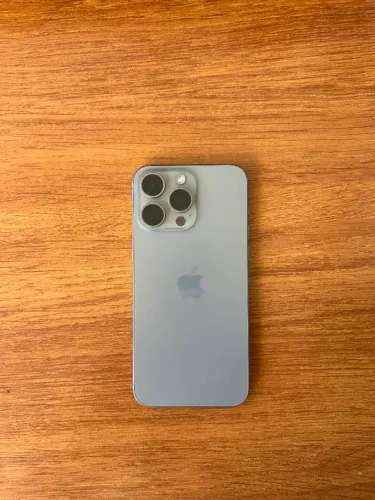 iPhone 15 Pro Max - Único dono