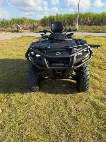 QUADRICICLO CAN AM 500 MAX DPS 2025 EXTRA 1900KM