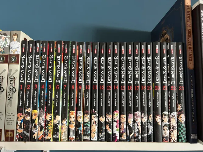 Coleção completa Demon Slayer (23 volumes)