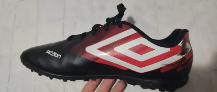 Chuteira Society Umbro Action Adulto