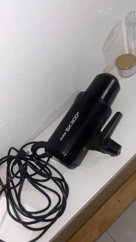 Tocha Godox Sk 300 110v