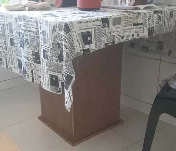 Mesa grande de madeira 