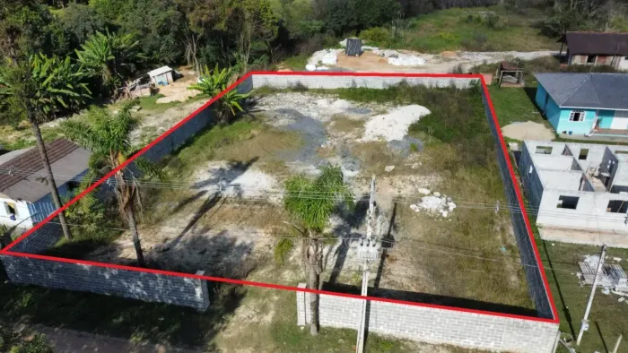 Terreno urbano Alm. Tamandaré, bairro Tranqueira, 1.200m², plano, murado, limpo.