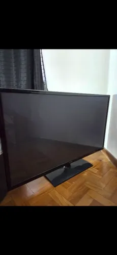 TV Samsung 55 polegadas para retirada de peças