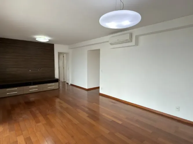 Apartamento de 130m com 3 dormitórios sendo 1 suíte no Condomínio Flórida Residence Park