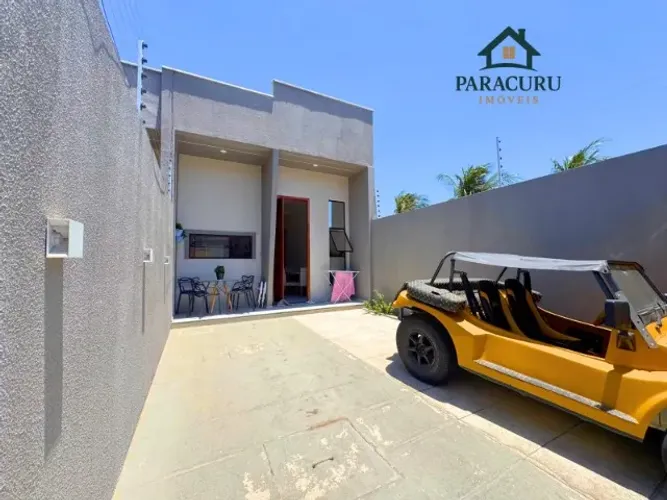 Alugo casa com três quartos no Paracuru.