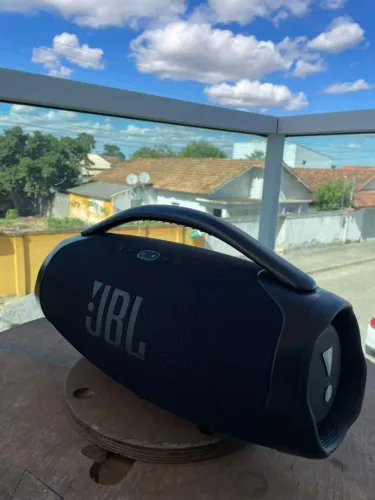 JBL boombox 3