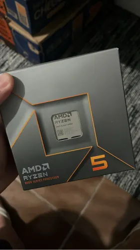 Processador Ryzen 5 8400f AM5