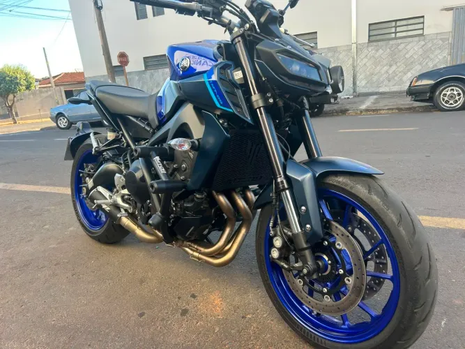 Yamaha mt09