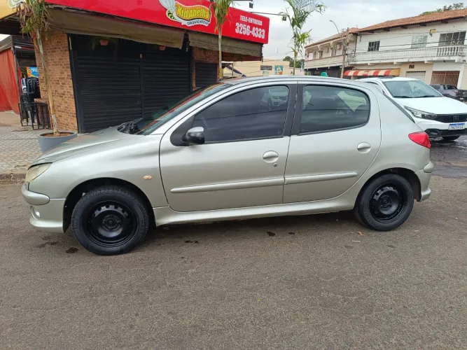 Peugeot 206 Presence 1.4/ 1.4 Flex 8V 3P 2008
