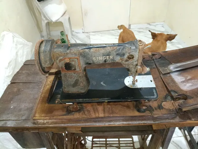 Máquina de constura