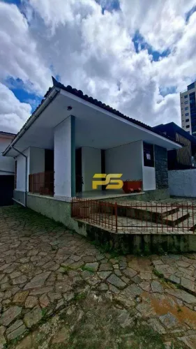 ALUGA-SE EXCELENTE CASA NO JARDIM LUNA