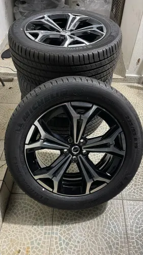 Rodas aro 19 com pneus novos (originais volvo) 