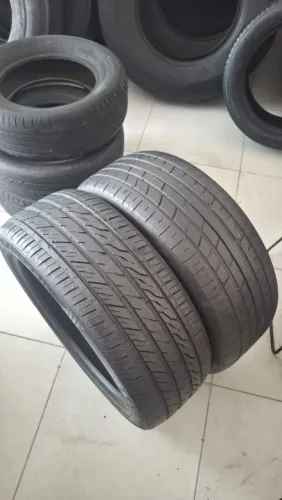 Pneus aro 22 caminhonete o par