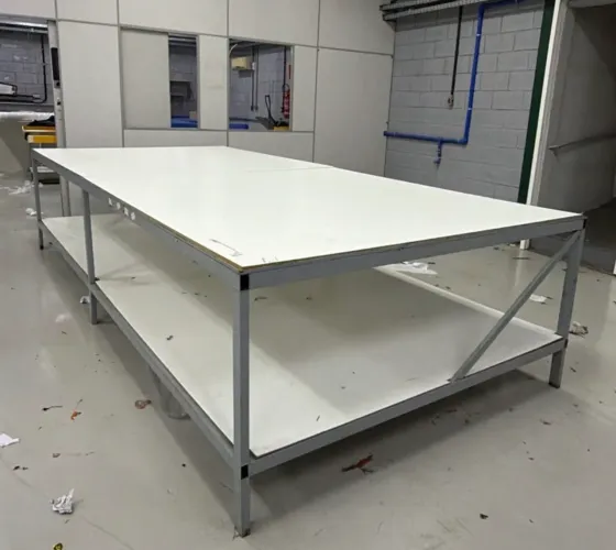 Mesa Expedição Corte Trabalho