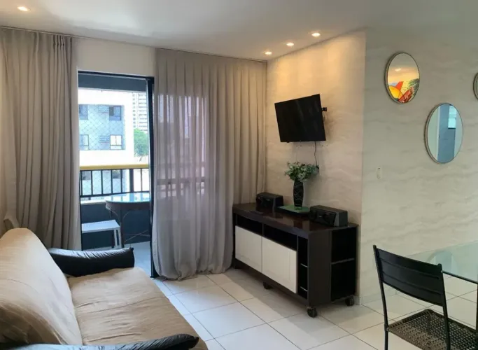 Excelente Apto 2/4 Mobiliado em Petrópolis