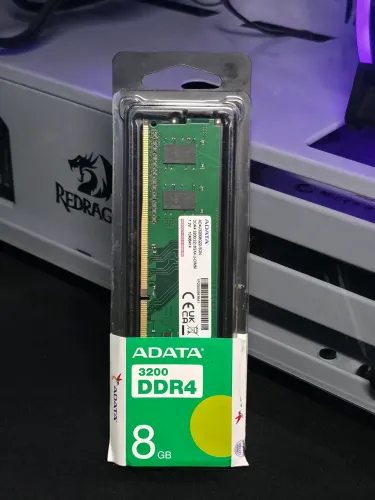 Memória RAM DDR4 8GB 3200MHz Adata AD4U32008G22-SGN P/ PC