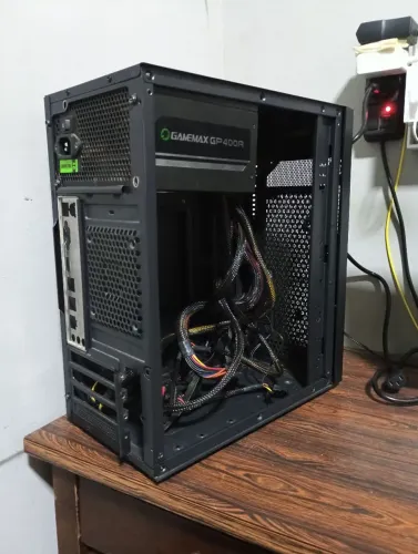 Gabinete gamer + fonte 400w