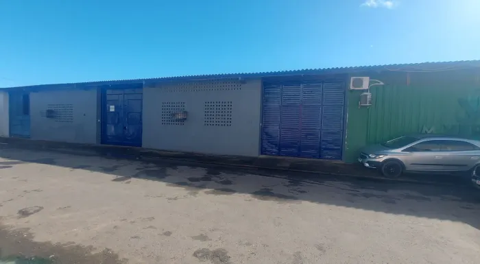 Galpão seguro na melhor região no bairro do tabuleiro