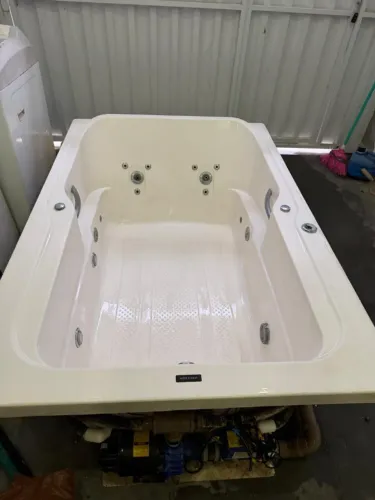 Banheira Dupla Hidromassagem 8.000w