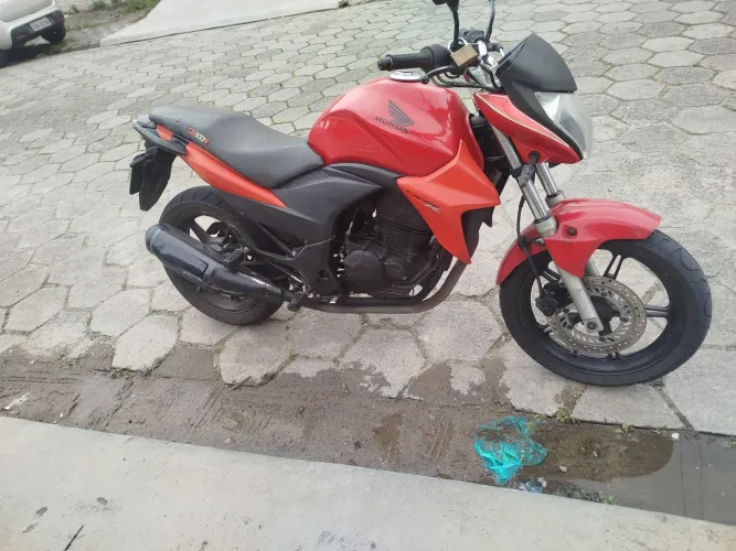 CB 300R