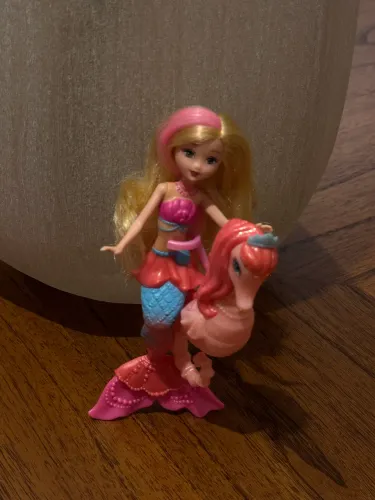 Mini Barbie e as Sereias das Pérolas  originais (preço unitário)