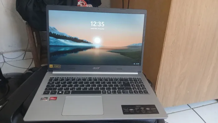 Estou vendendo este notebook 