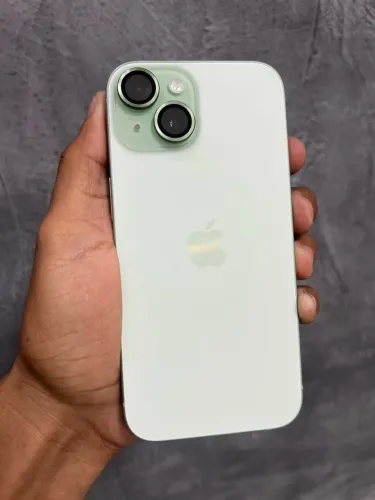 iPhone 15