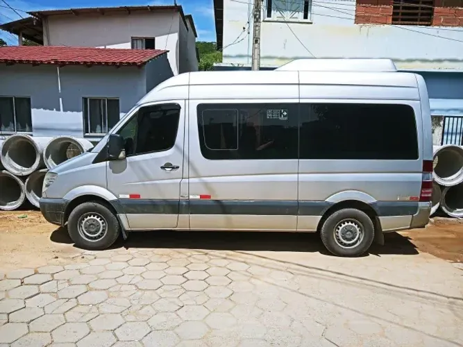 Sprinter 415 Ano 2013 Diesel Manual.