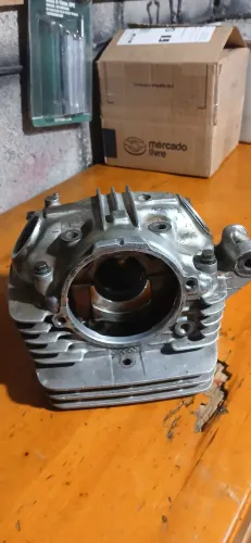 Cabeçote com tampa Cbx,Nx,Xr 200