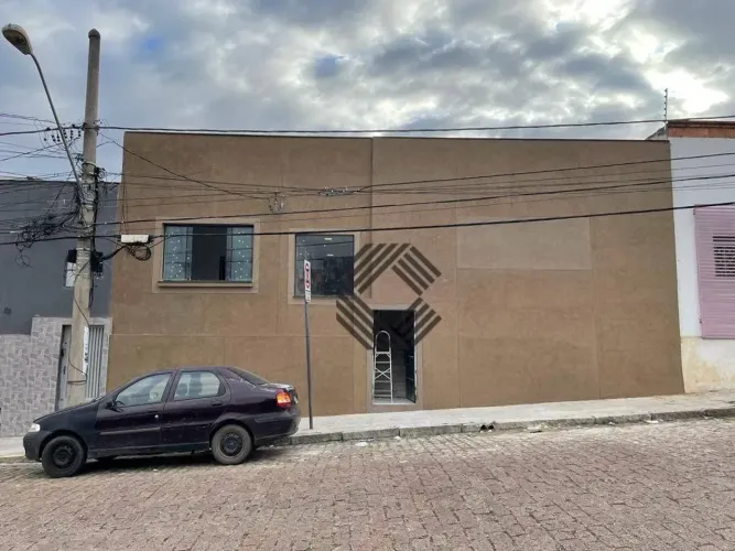 Casa com 2 dormitórios para alugar, 160 m² por R$ 2.522,00/mês - Centro - Sorocaba/SP