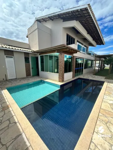 Casa à venda no condomínio Ravines com 240m² de área construída, 4 suítes - Arua