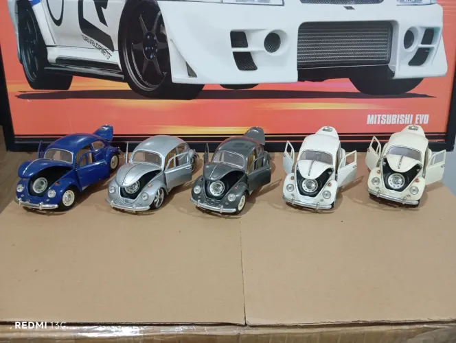 Volkswagen Beetle 1967 - Sunnyside - escala 1/18