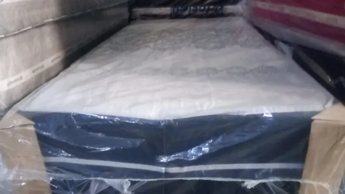 Cama casal unibox acoplada R$299,00 *