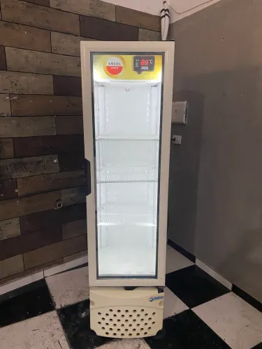 Vendo cervejeira slim imbera porta de vidro 220 volts 217 litros funcionando