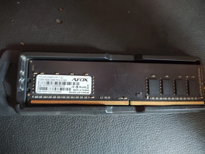 Memória RAM ddr4 8gb 2666 mhz Funcionando perfeitamente