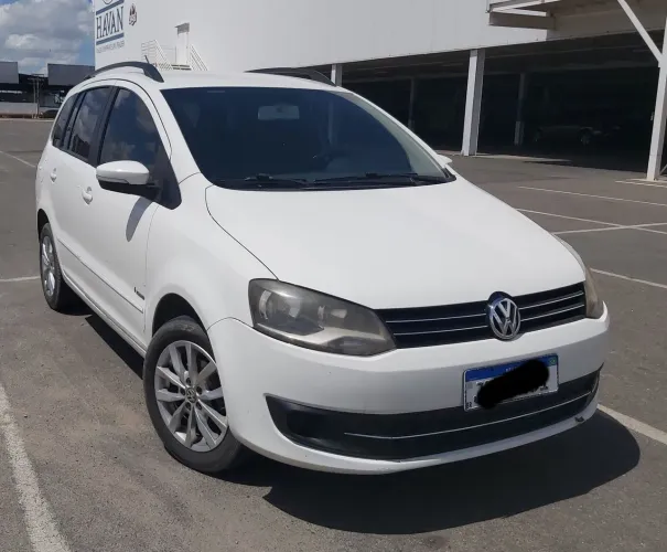 Volkswagen Spacefox 1.6/ 1.6 Trend Total Flex 8V 5P 2013
