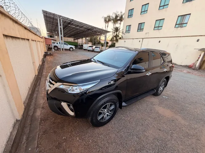 Toyota Hilux SW4 SRV 4X2 2.7 Flex 16V Aut. 2019
