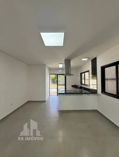 RR8269 Casa 150m² CONDOMÍNIO NOVA JAGUARI - OPORTUNIDADE - 3 Dorms 2 Vagas - Santana de Pa