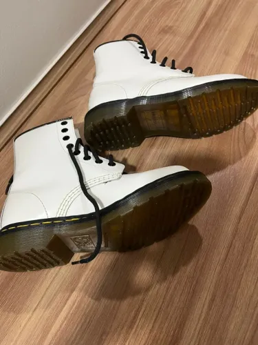 Bota Branca Feminina 