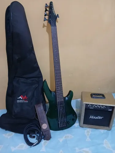 Contrabaixo Samick Saturn 5 cordas