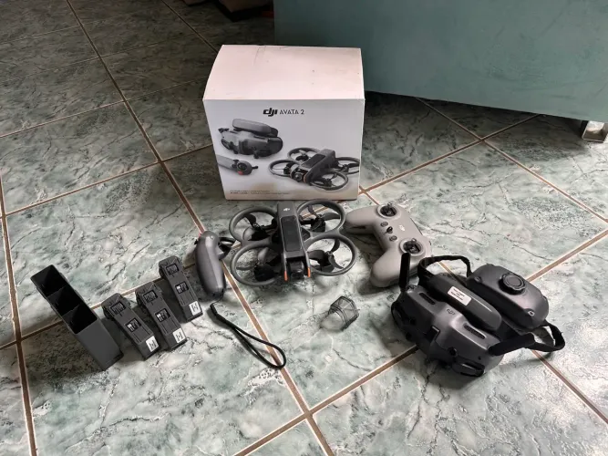 Drone AVATA 2 COMPLETO