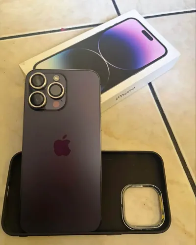 iPhone 14 Pro Max zero comprei e ficou parado por isso que bateria ta 100% vendo ou troco 
