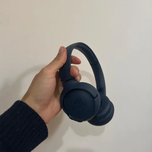 Fone de ouvido Bluetooth JBL tune 520