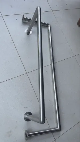 Arara de inox 1,03 metros e 0,80 cm