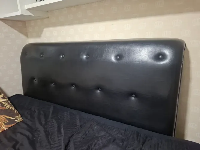 Cabeceira de cama de casal courino